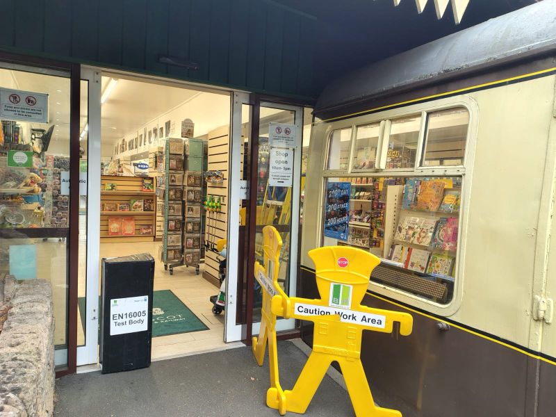 Automatic door service in Buckinghamshire